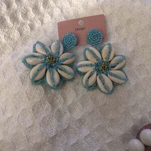 Floral Cowrie Shell Beaded Statement Drop Earrings